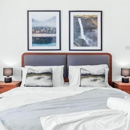 1 Bedroom Flat Piccadilly Sleep 7 In London Vr10 Exterior foto
